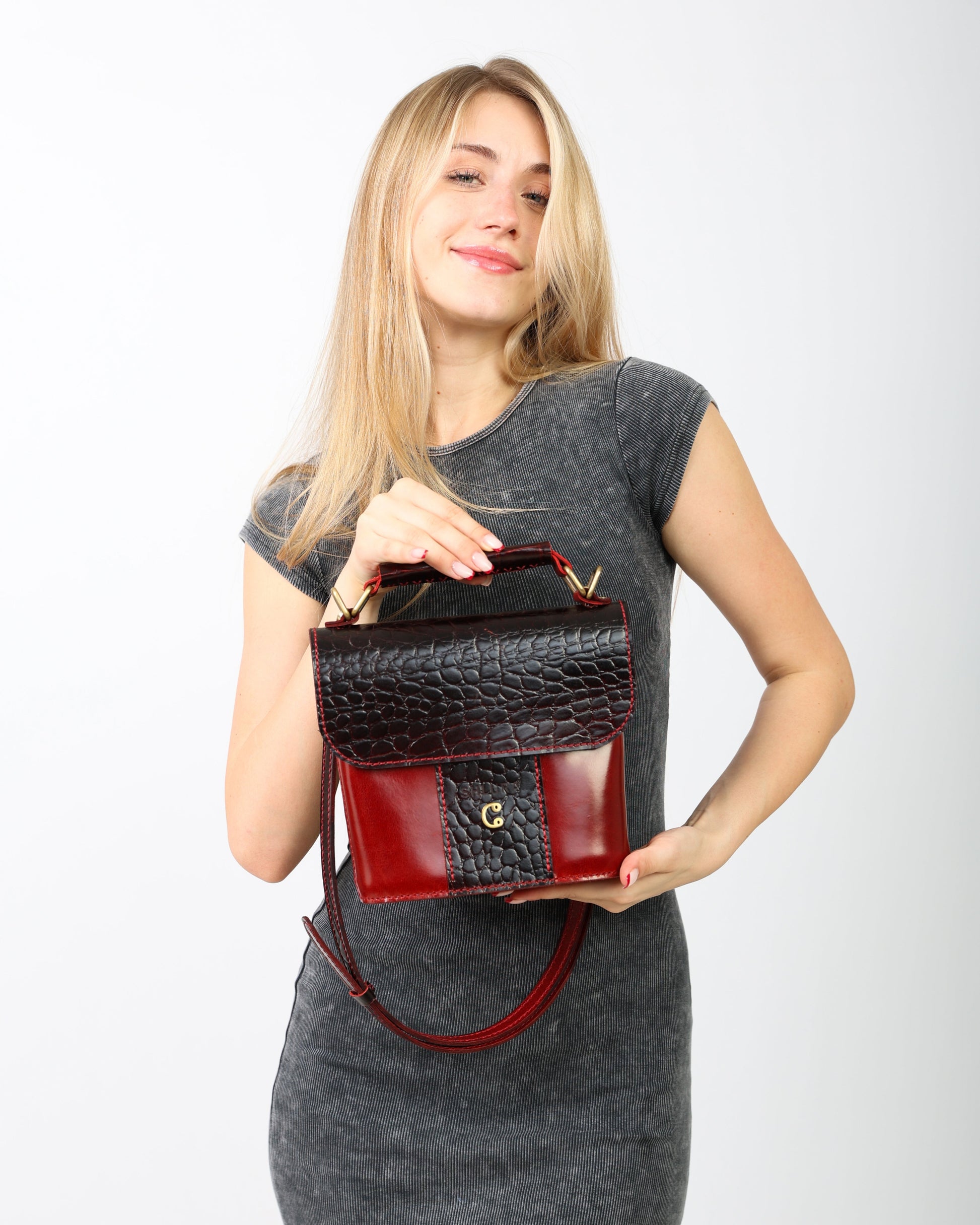 Veloura – Rouge